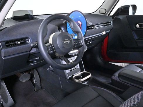 Used 2025 MINI Cooper S image 11