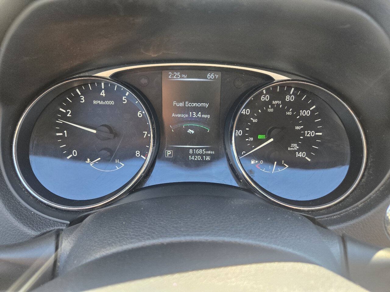 Used 2015 Nissan Rogue SV AWD/4WD image 48