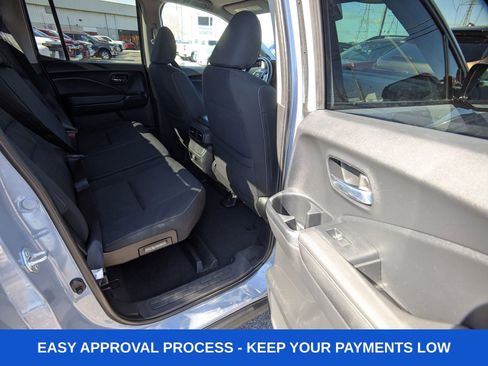 Used 2024 Honda Ridgeline Sport image 15