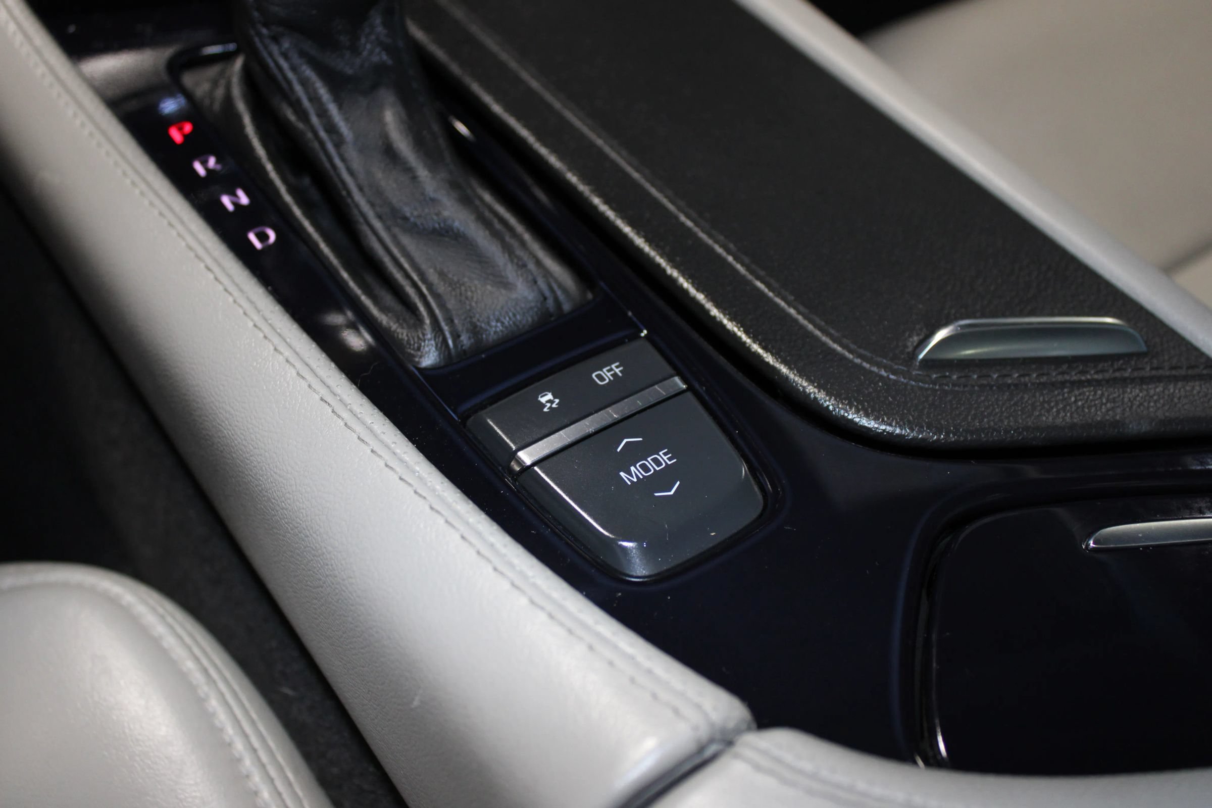 Used 2017 Cadillac CTS Luxury RWD image 21