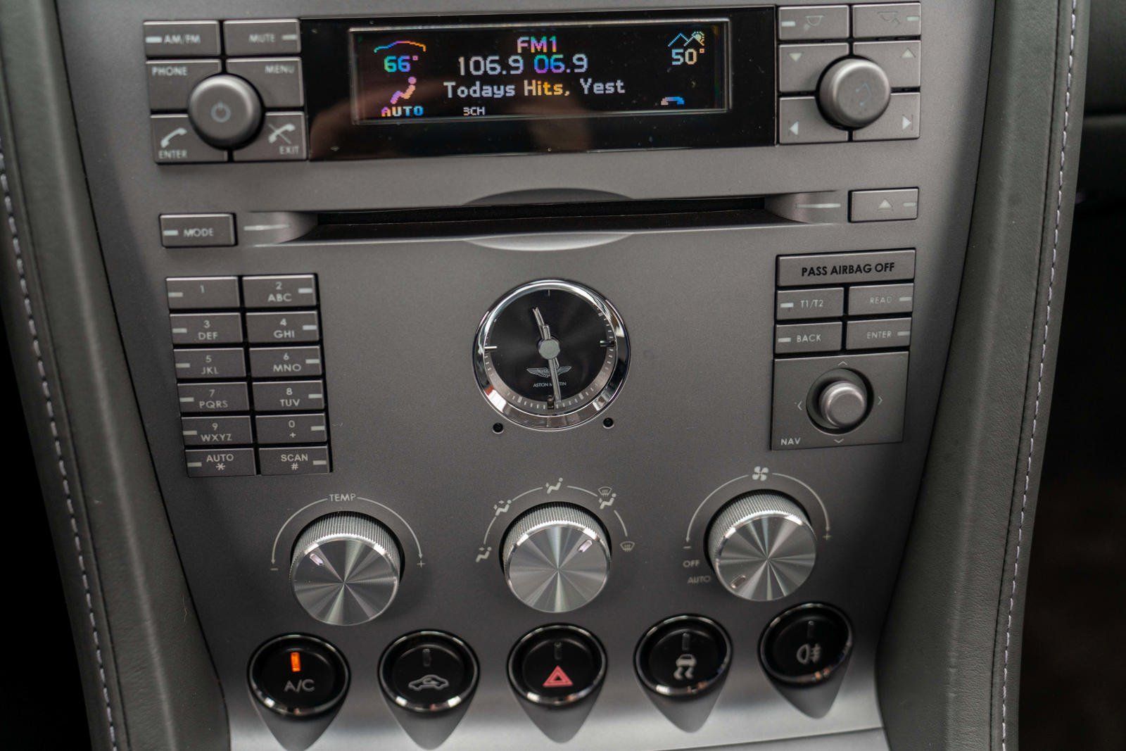 Used 2008 Aston Martin DB9 Coupe RWD image 19