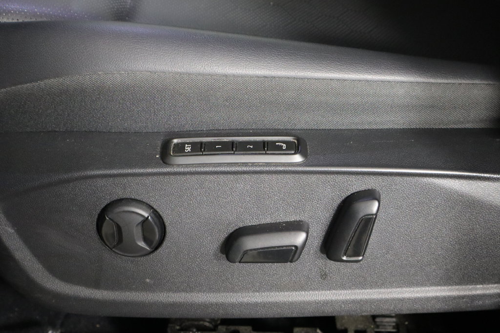 Used 2021 Volkswagen ID.4 1st Edition RWD image 21