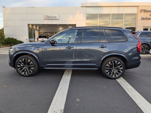 Certified 2026 Volvo XC90 B6 Ultra w/ Protection Package Premier image 10
