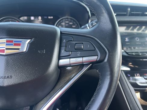 Used 2022 Cadillac XT6 Premium Luxury w/ Technology Package image 10