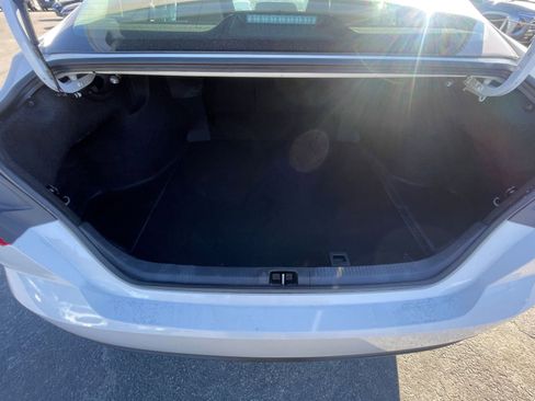 Used 2025 Toyota Camry LE image 31