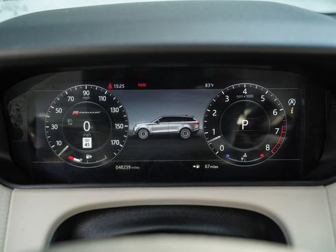 Used 2020 Land Rover Range Rover Velar R-Dynamic S image 27