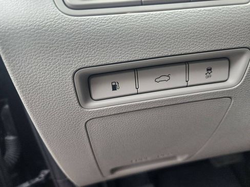 Used 2019 Hyundai Sonata SE FWD image 17