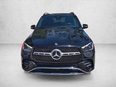 Used 2024 Mercedes-Benz GLE 350 4MATIC image 2