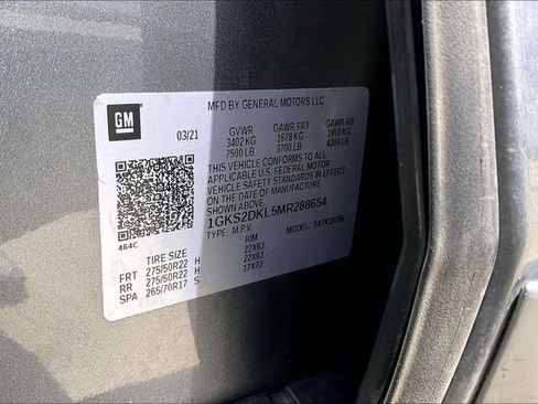 Used 2021 GMC Yukon Denali w/ Denali Premium Package image 39