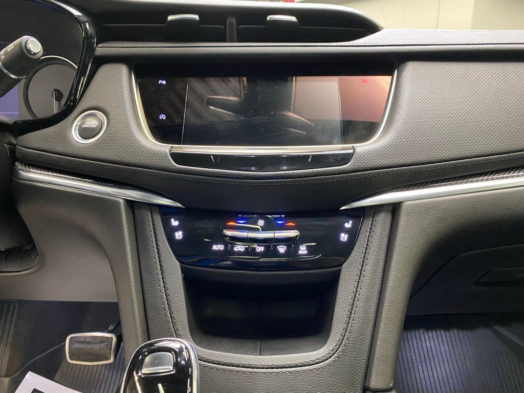 Used 2023 Cadillac XT5 Sportv AWD/4WD image 29
