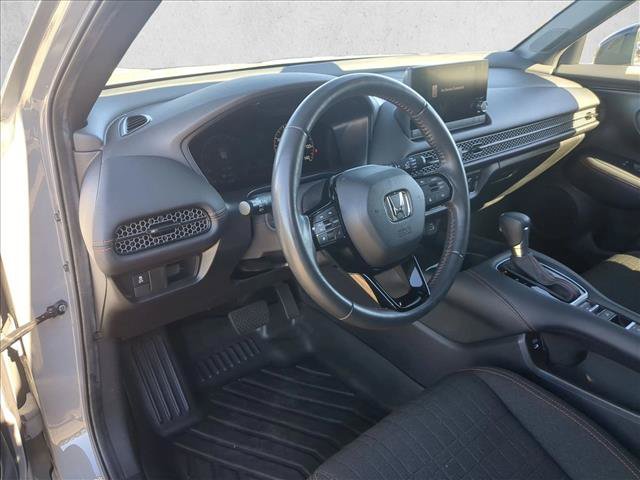 Used 2025 Honda HR-V Sport image 10