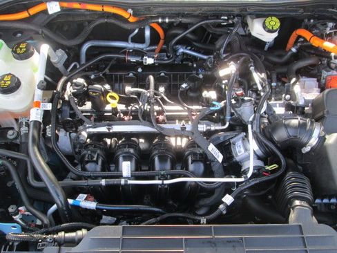Used 2020 Ford Escape Titanium AWD/4WD image 26
