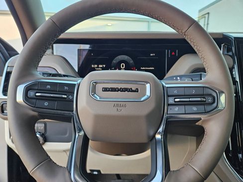 New 2026 GMC Yukon Denali w/ Sun & Power Step Package AWD/4WD image 11