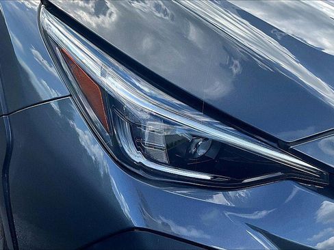 Used 2024 Subaru Crosstrek 2.5i Limited w/ Crosstrek Mirror Package image 22