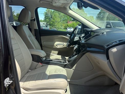 Used 2014 Ford Escape Titanium AWD/4WD image 11