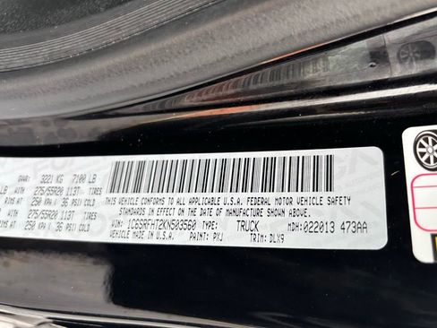 Used 2019 RAM 1500 Limited image 15