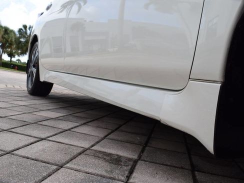 Used 2022 Nissan Leaf SV image 27