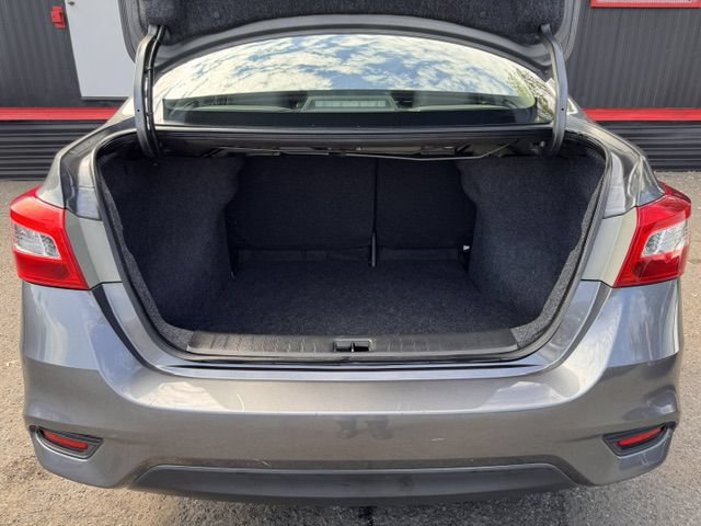 Used 2019 Nissan Sentra SV FWD image 10