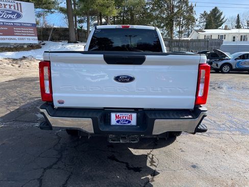 Used 2024 Ford F250 XLT image 5