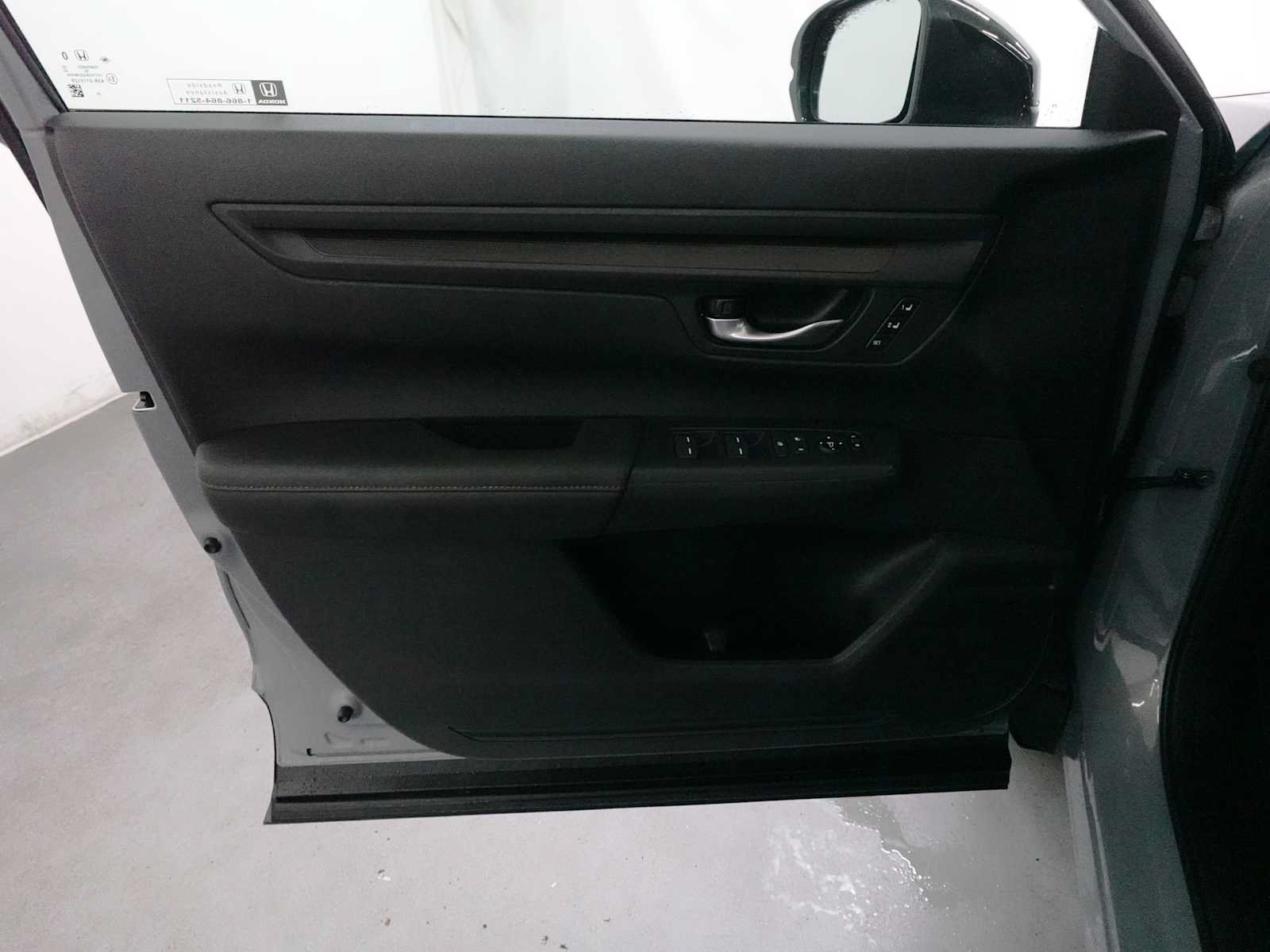 Used 2025 Honda CR-V Sport-L image 10