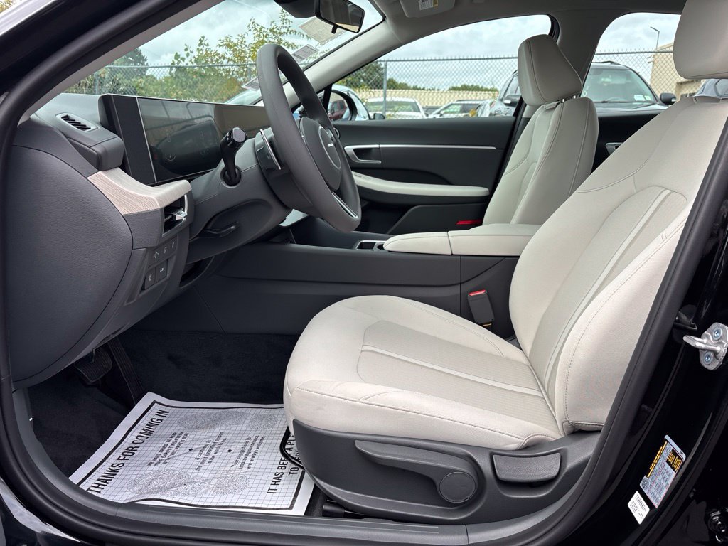 New 2026 Hyundai Sonata Blue FWD image 11