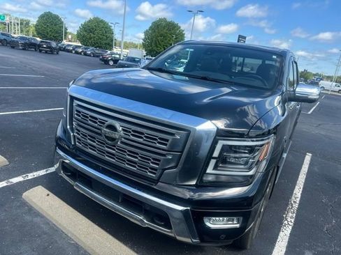 Used 2022 Nissan Titan Platinum Reserve w/ Moonroof Package AWD/4WD image 1