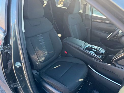 Used 2024 Hyundai Tucson Blue AWD/4WD image 10