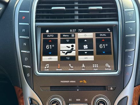 Used 2019 Lincoln Nautilus Reserve AWD/4WD image 30