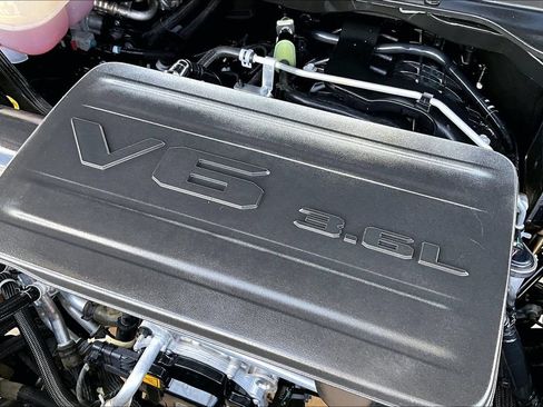 Used 2025 RAM 1500 Lone Star RWD image 38