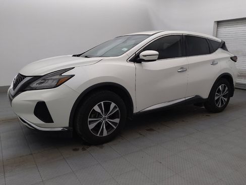 Used 2019 Nissan Murano S FWD image 2