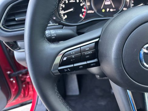 Certified 2025 MAZDA CX-30 AWD 2.5 S w/ Preferred Package image 19