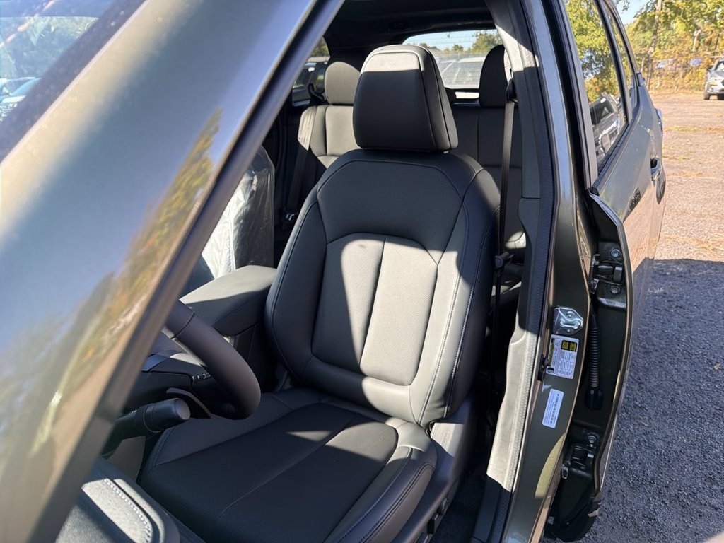 New 2026 Subaru Forester Premium AWD/4WD image 11
