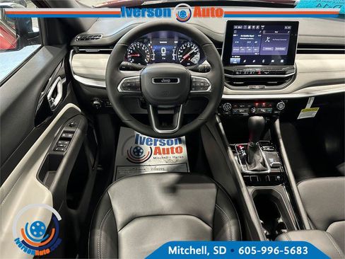 New 2026 Jeep Compass Limited AWD/4WD image 25