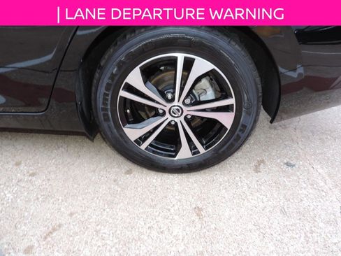 Used 2023 Nissan Sentra SV w/ Trunk Package image 14