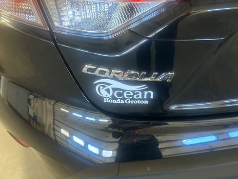 Used 2024 Toyota Corolla LE image 25