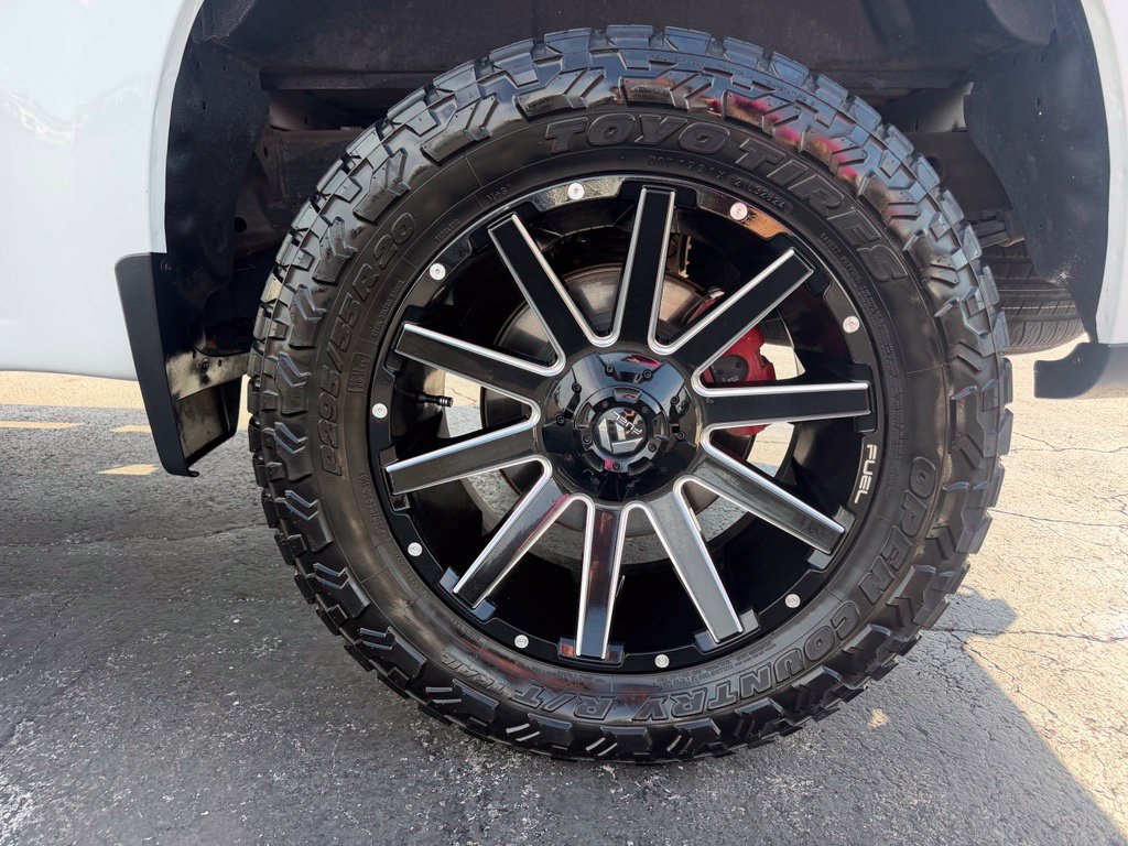 Used 2020 Chevrolet Silverado 1500 RST w/ Texas Edition AWD/4WD image 13