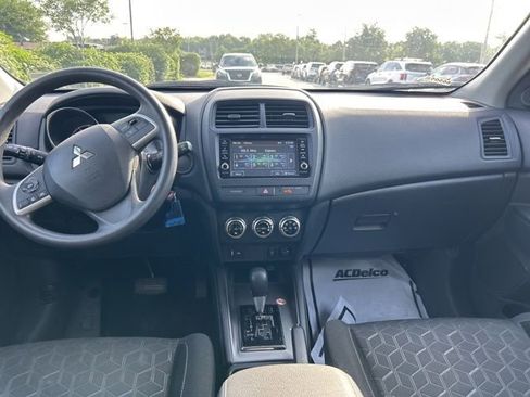 Used 2024 Mitsubishi Outlander Sport ES AWD/4WD image 6