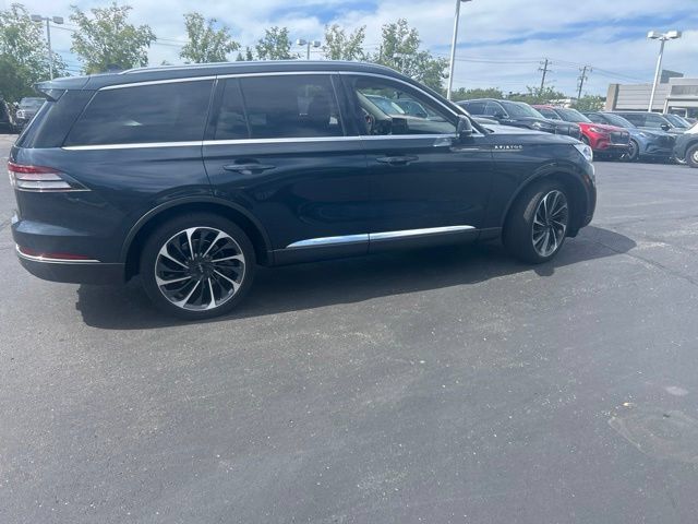Used 2023 Lincoln Aviator Reserve w/ Equipment Group 201A AWD/4WD image 8