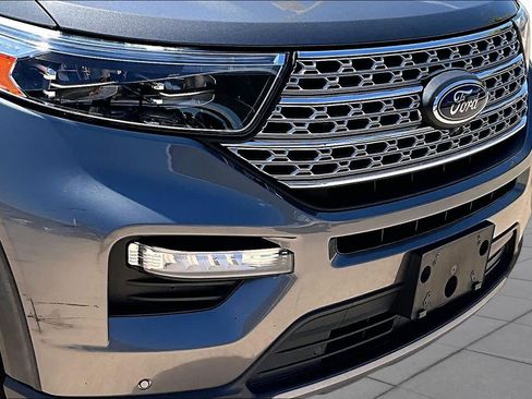 Used 2021 Ford Explorer Limited w/ Equipment Group 301A RWD image 24