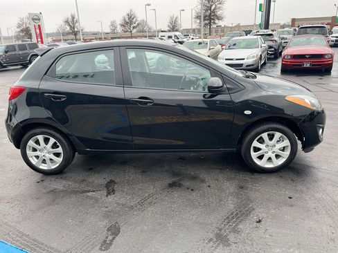 Used 2011 MAZDA MAZDA2 Touring image 6