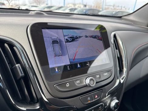 Used 2023 Chevrolet Equinox RS image 30