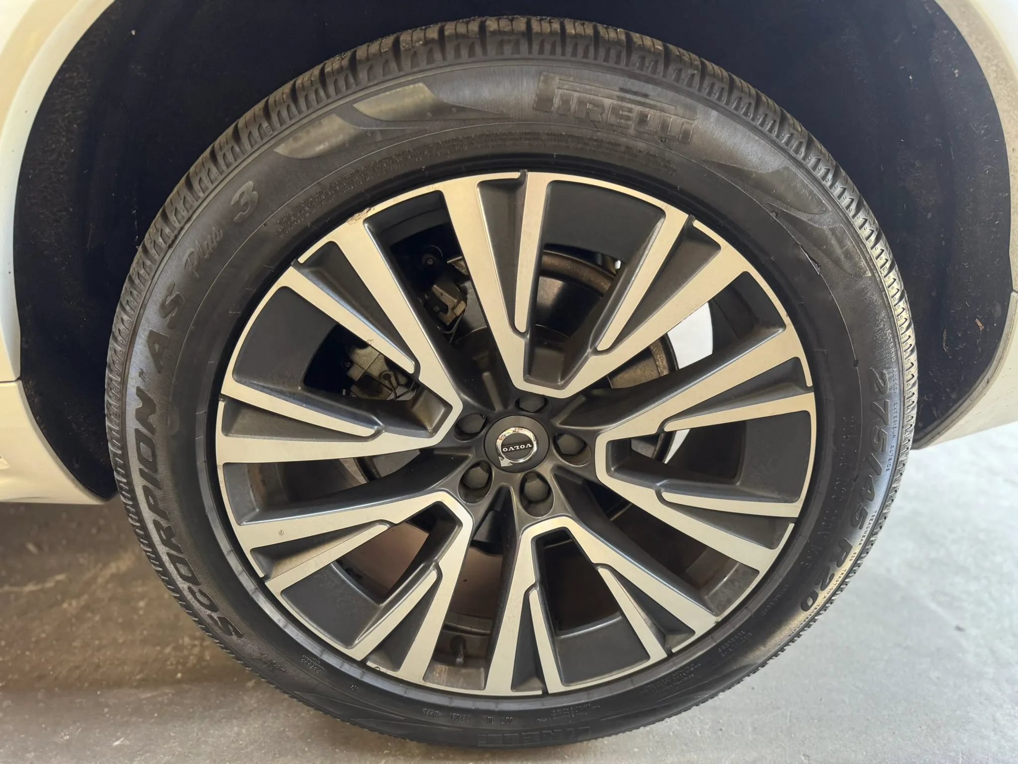 Used 2021 Volvo XC90 T6 Momentum w/ Protection Package Premier AWD/4WD image 27