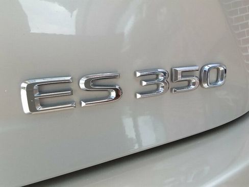 Used 2018 Lexus ES 350 w/ Premier Package image 8