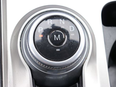 Used 2020 Ford Explorer XLT w/ Comfort Package image 45