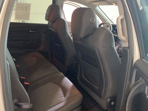 Used 2014 Chevrolet Traverse LT w/ All-Star Edition FWD image 28