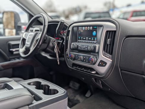 Used 2018 GMC Sierra 1500 SLE w/ SLE Value Package image 41