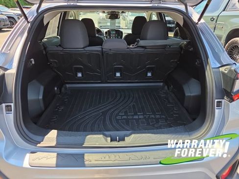 Used 2024 Subaru Crosstrek 2.0i Premium AWD/4WD image 17