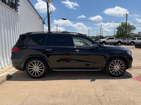 Used 2020 Mercedes-Benz GLS 580 4MATIC image 8