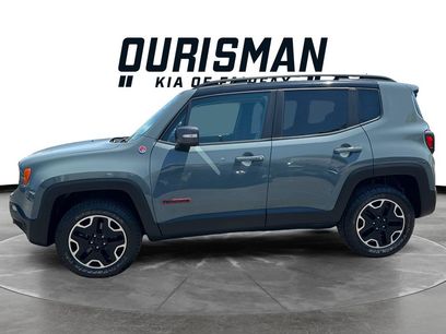 Used 2016 Jeep Renegade Trailhawk w/ Premium Trailhawk Package