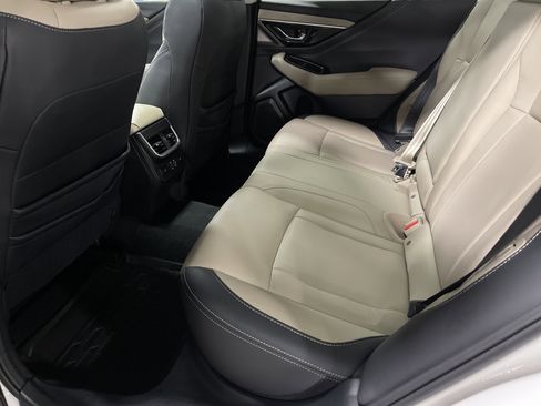 Used 2023 Subaru Outback Limited image 12